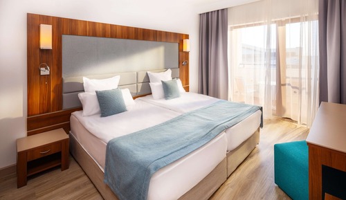 Double XS Sea View (2 Adults)