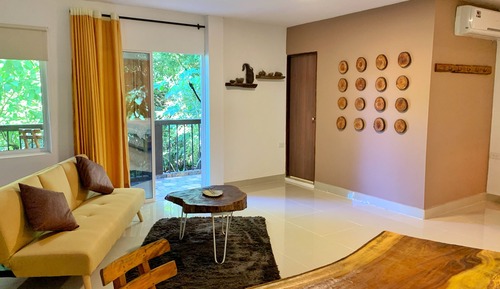 Habitación de lujo doble, 1 cama de matrimonio grande, balcón
