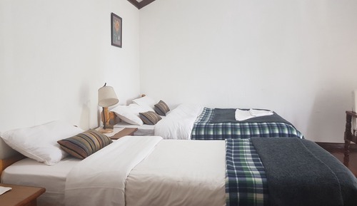 Habitación triple Deluxe, 3 camas individuales, fumadores, vistas a la montaña