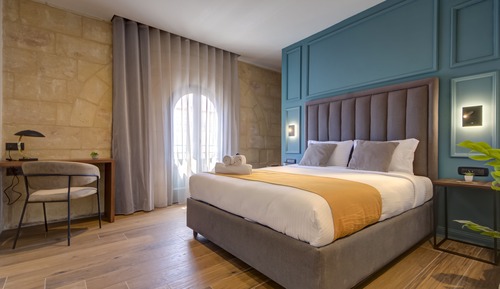 Habitación Deluxe doble (3rd Floor,Balcony,street,14)