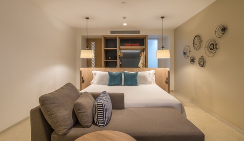 Habitación Deluxe, 1 cama de matrimonio grande, en esquina (Premium Deluxe Pool)