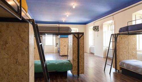 Dormitorio compartido, dormitorio mixto, baño compartido, vistas al mar (12 PAX)