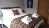 Double Room, Ensuite (Room 1 & 2)