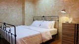 Deluxe Room, 1 King Bed, Non Smoking