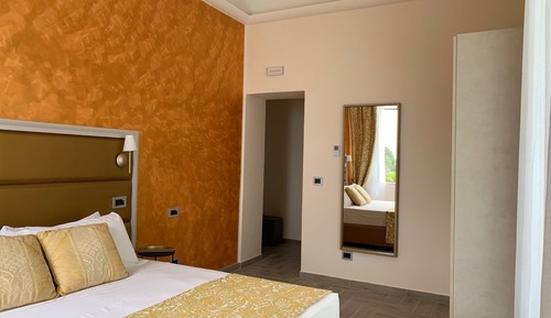 Deluxe Double Room Family