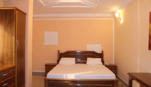 Habitación Confort doble, 1 cama de matrimonio, no fumadores