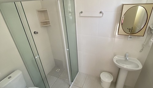 Suite básica, varias camas