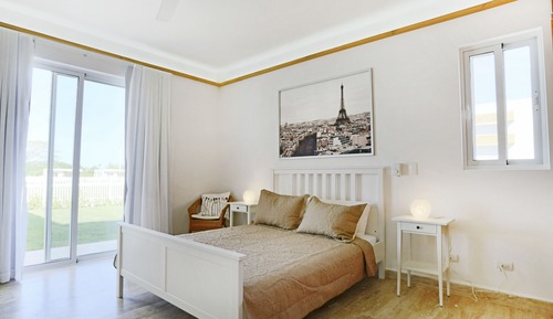 Villa familiar, 2 habitaciones, no fumadores, vistas a la piscina (Campo del Mar 2)