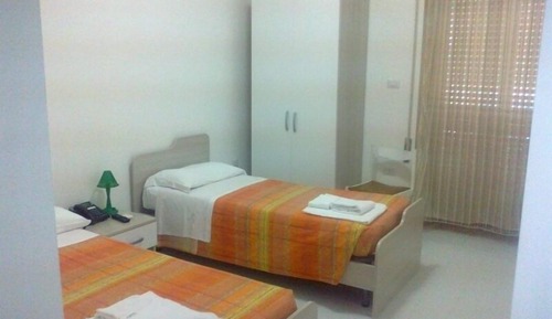 Habitación triple clásica