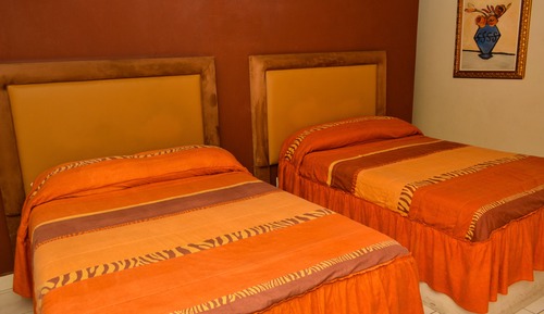Habitación clásica, varias camas