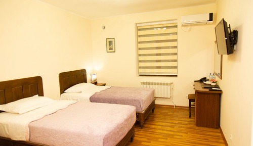 Habitación estándar con 2 camas individuales