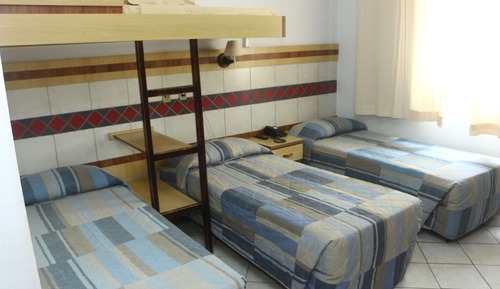 Habitación cuádruple económica, no fumadores