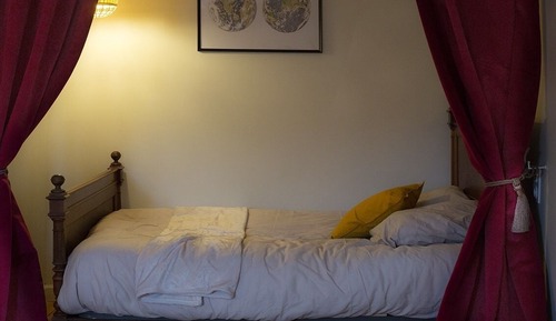 Habitación cuádruple panorámica, baño privado (Chambre sous les toits)