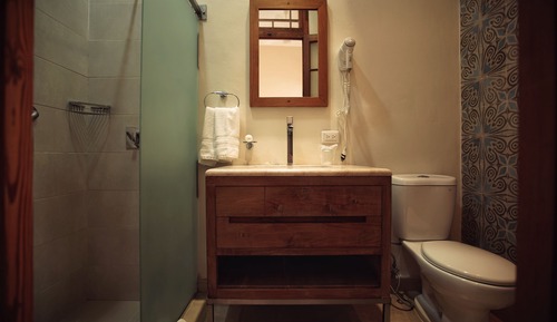 Standard Double Room, 1 Queen Bed, Non Smoking room 202
