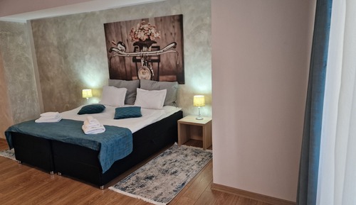 Habitación superior con 1 cama doble o 2 individuales