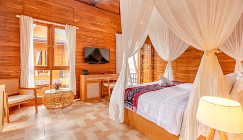 Superior King Room