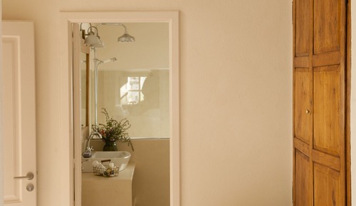 Comfort Room (Aire)