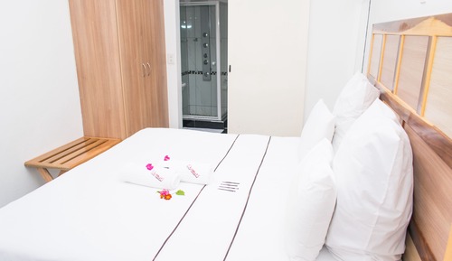 Habitación estándar con 1 cama doble o 2 individuales