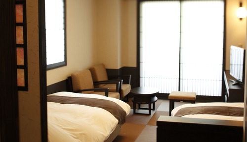 Habitación tradicional con 2 camas individuales (Japanese Style,  2 Beds or mattresses)