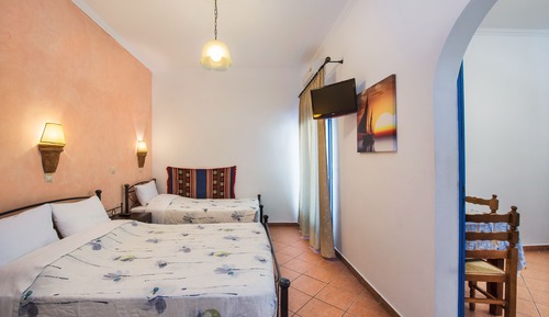 Habitación triple básica
