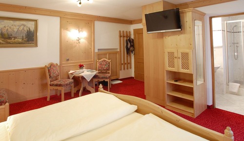 Comfort Room, Mountain View