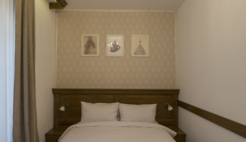 Habitación estándar doble, 1 cama de matrimonio, no fumadores