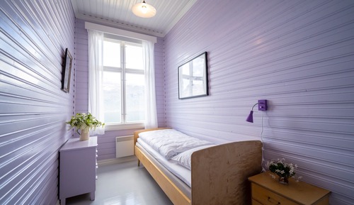 Habitación individual, baño compartido, vistas al lago