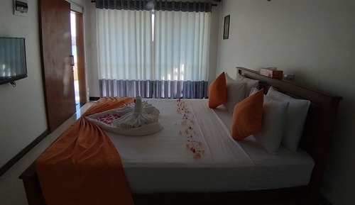 Habitación Deluxe doble de uso individual, 1 cama de matrimonio grande, no fumadores, vistas al mar