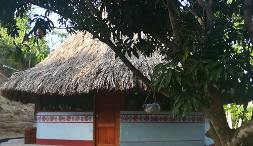 Cabaña económica, baño privado