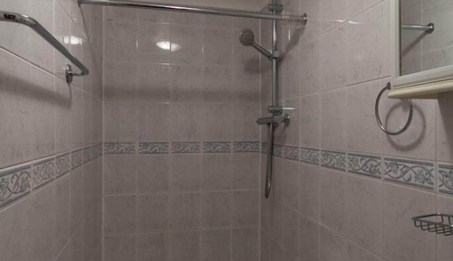 Apartamento, baño privado