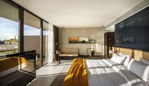 Island Deluxe suite