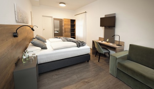 Habitación triple, 1 cama de matrimonio con sofá cama, no fumadores