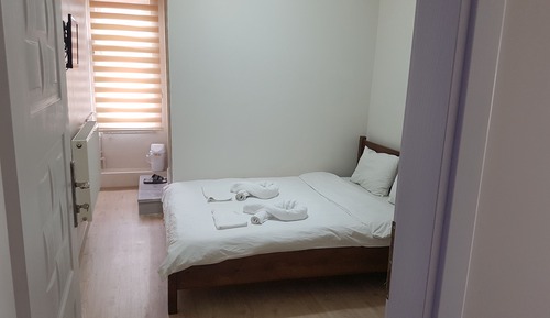 Habitación estándar con 1 cama doble o 2 individuales