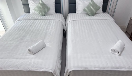 Twin Bedroom