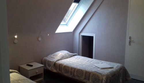 Habitación Confort con 2 camas individuales