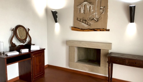 Habitación cuádruple superior, acceso a la piscina, vistas al jardín (003)