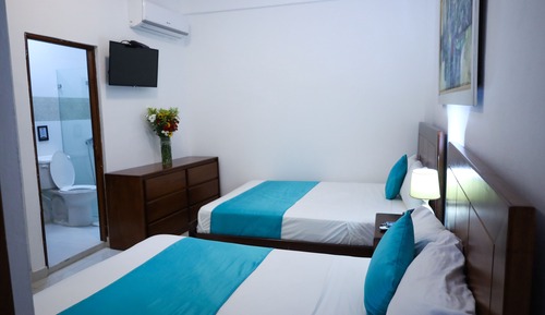 Studio 2 Beds