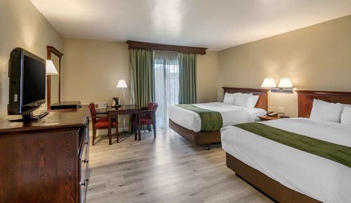 Suite, 2 camas de matrimonio, no fumadores ( Efficiency)