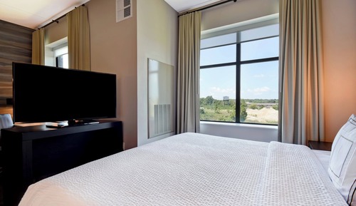 Estudio, 1 cama de matrimonio grande con sofá cama