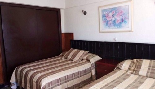 Habitación cuádruple, 2 camas dobles, no fumadores, vistas a la ciudad