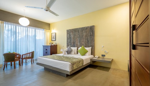Habitación Deluxe, 1 cama de matrimonio grande, no fumadores, vistas a la montaña