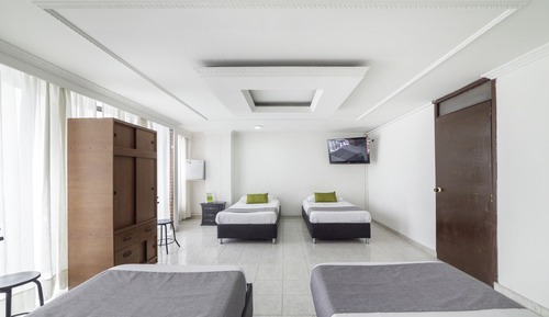 Habitación cuádruple, varias camas, no fumadores