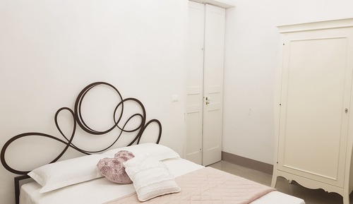 Habitación superior, 1 cama de matrimonio, no fumadores