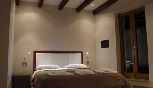 Habitación superior, 1 cama de matrimonio, no fumadores