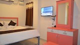 Deluxe Room, 1 Queen Bed, Non Smoking