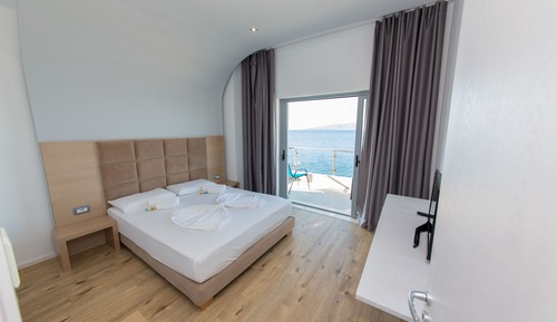 Habitación doble, balcón, vistas al mar