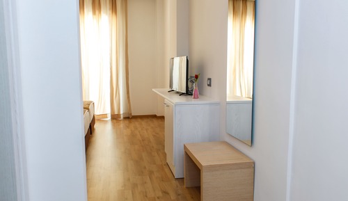 Habitación triple, balcón