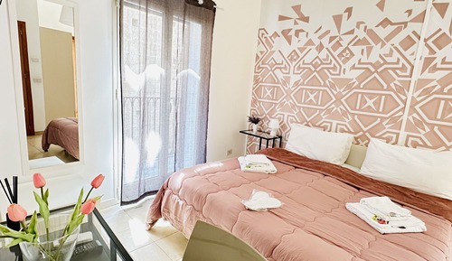 Habitación Confort doble, vistas a la ciudad (Pozzillo)