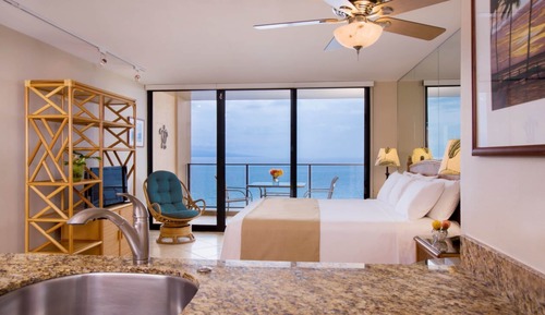 Studio, Non Smoking (Direct Ocean Front)