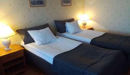 Habitación con 2 camas individuales